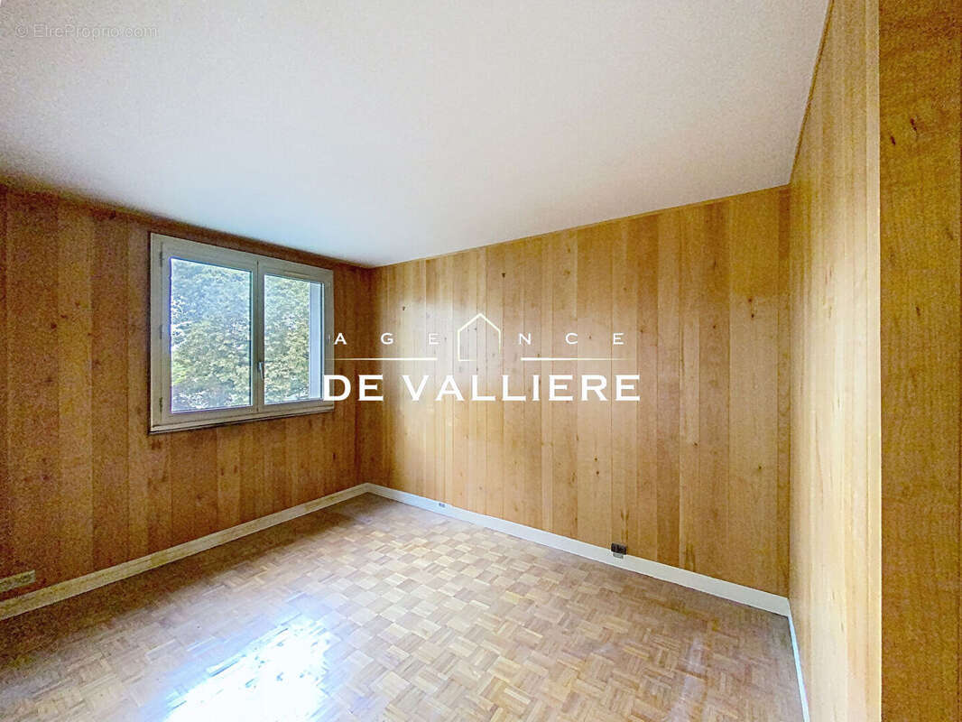 Appartement à SAINT-CLOUD