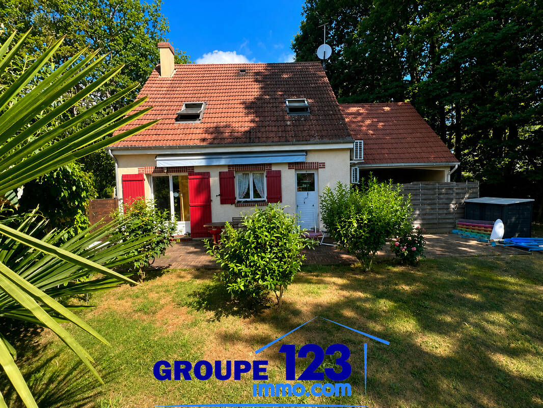 Maison à LES ORMES
