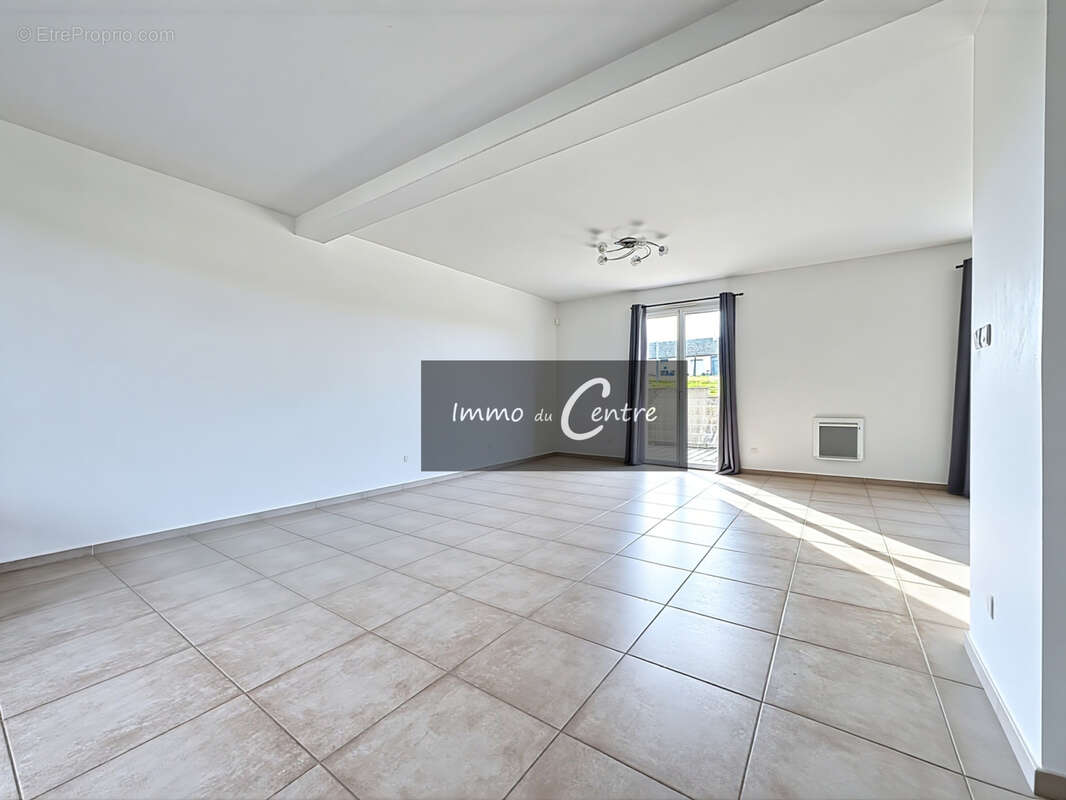 Maison à MONTMIRAIL