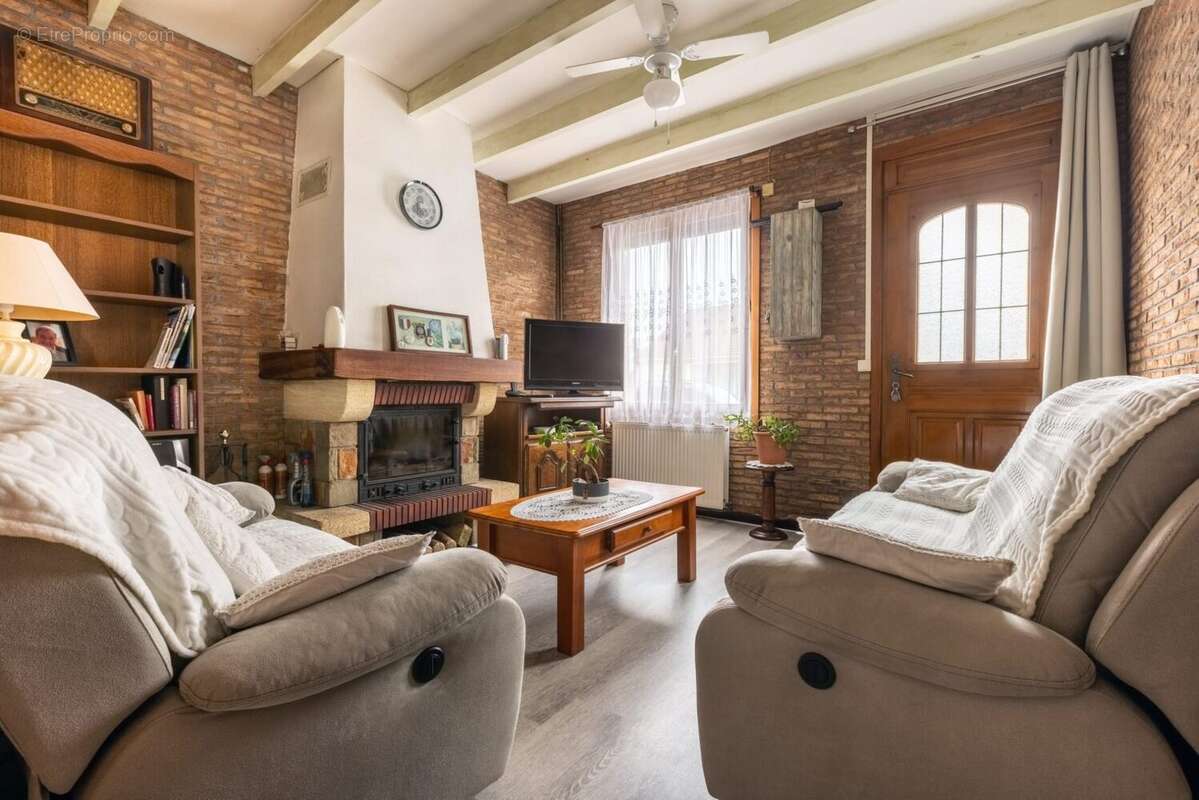 Maison à BILLY-MONTIGNY