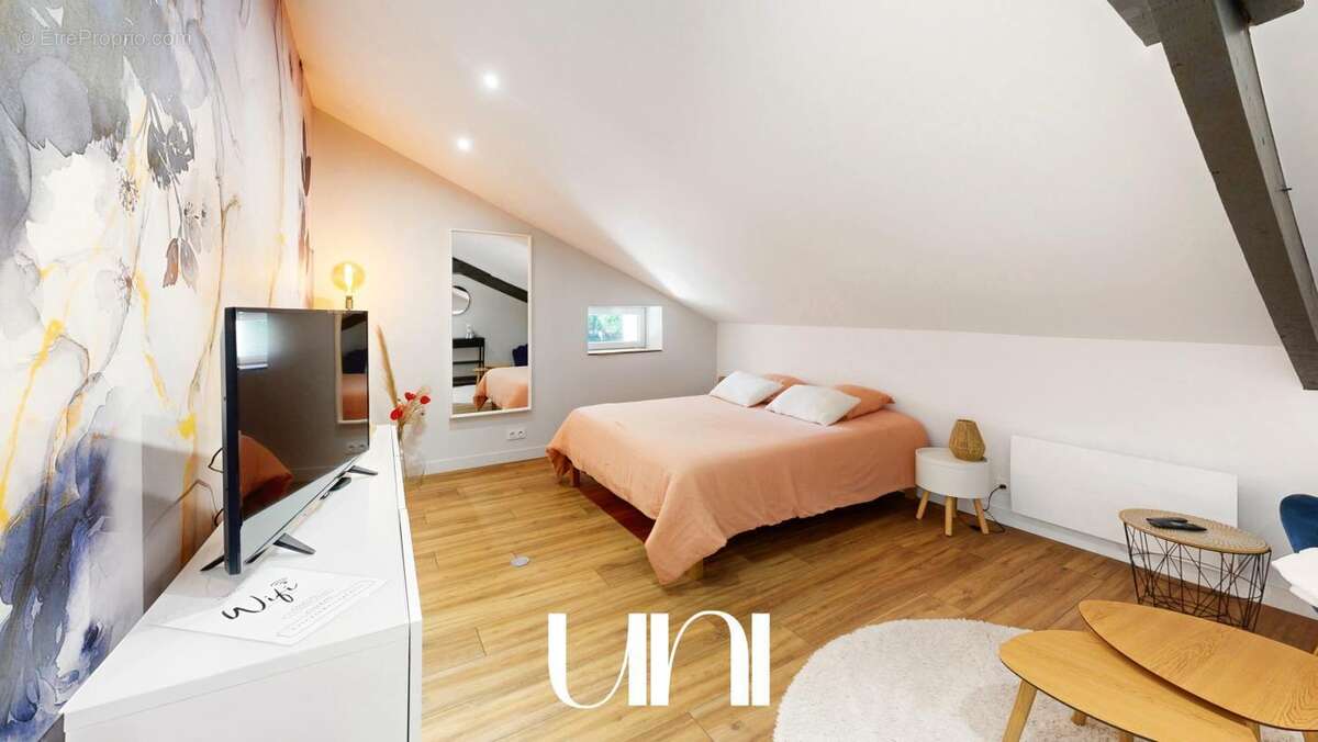 Maison 7 pièces de 230m² avec gîte indépendant - BAYEUX - photo 18