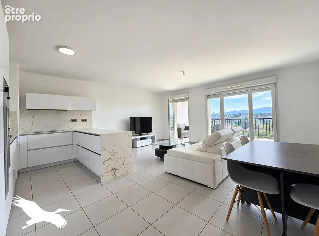 A VENDRE - Marseille 13013 - Secteur La Croix-Rouge, Appartement 4 pièces 83m² avec terrasse de 18m² - photo 3