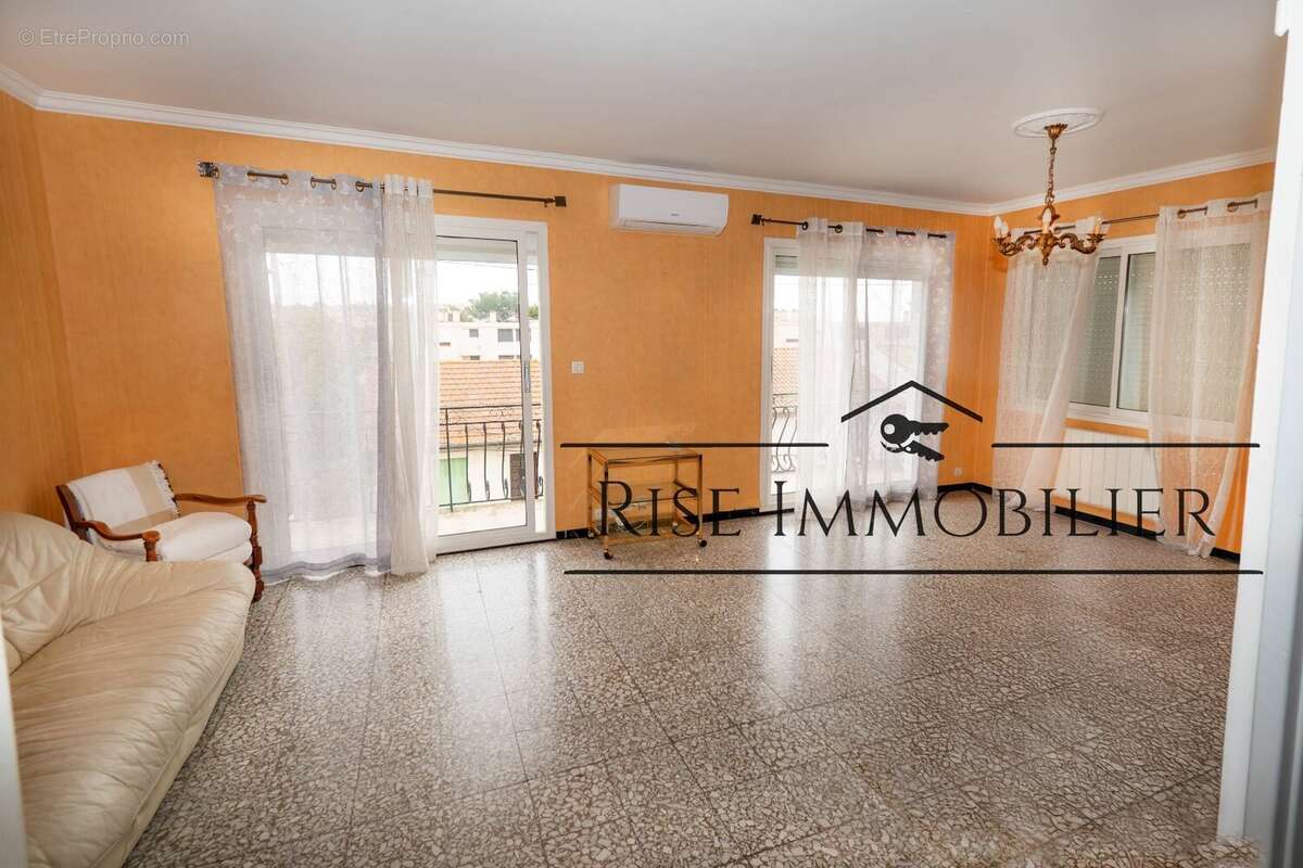 Appartement à BEZIERS