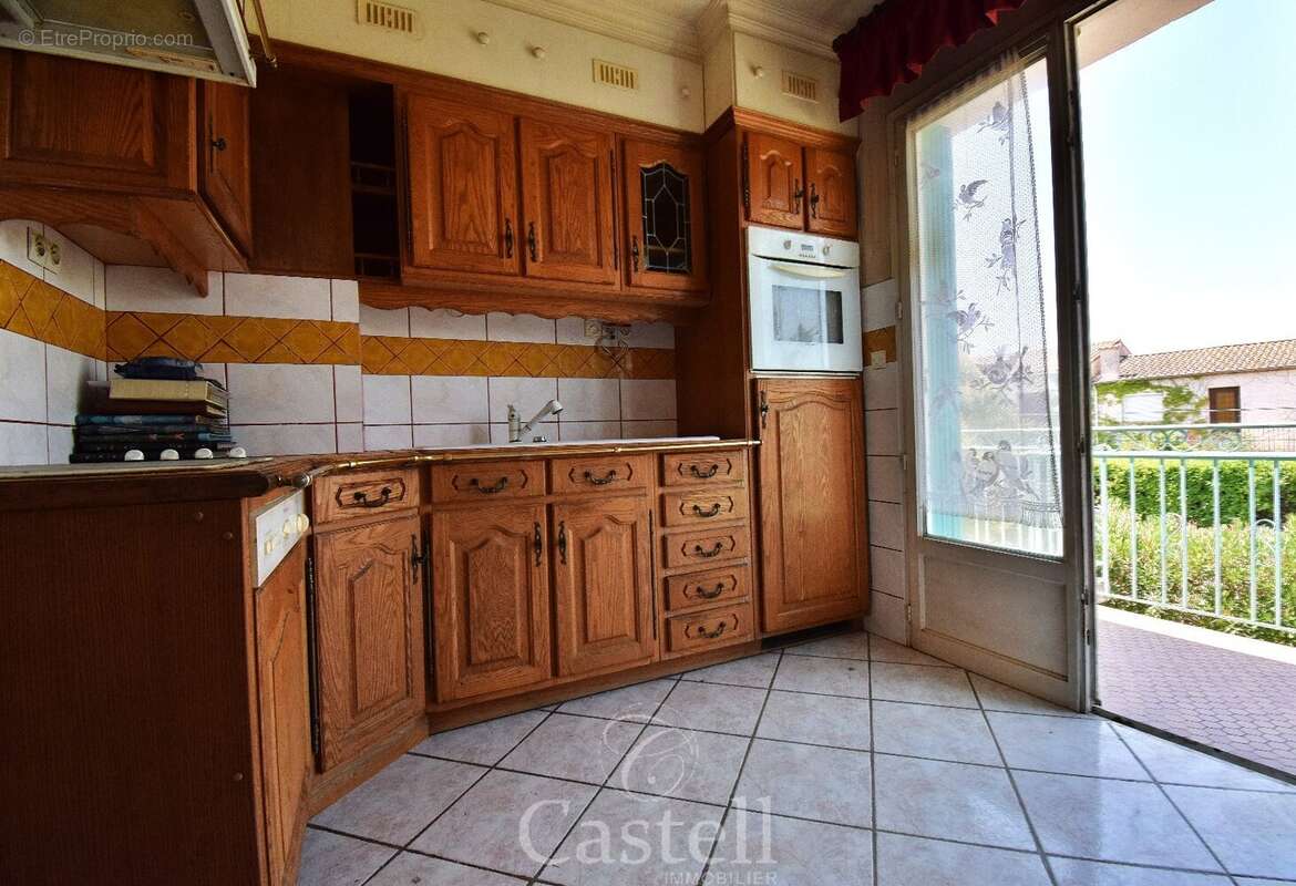 Villa traditionnelle T4, garage et piscine au calme... - photo 8