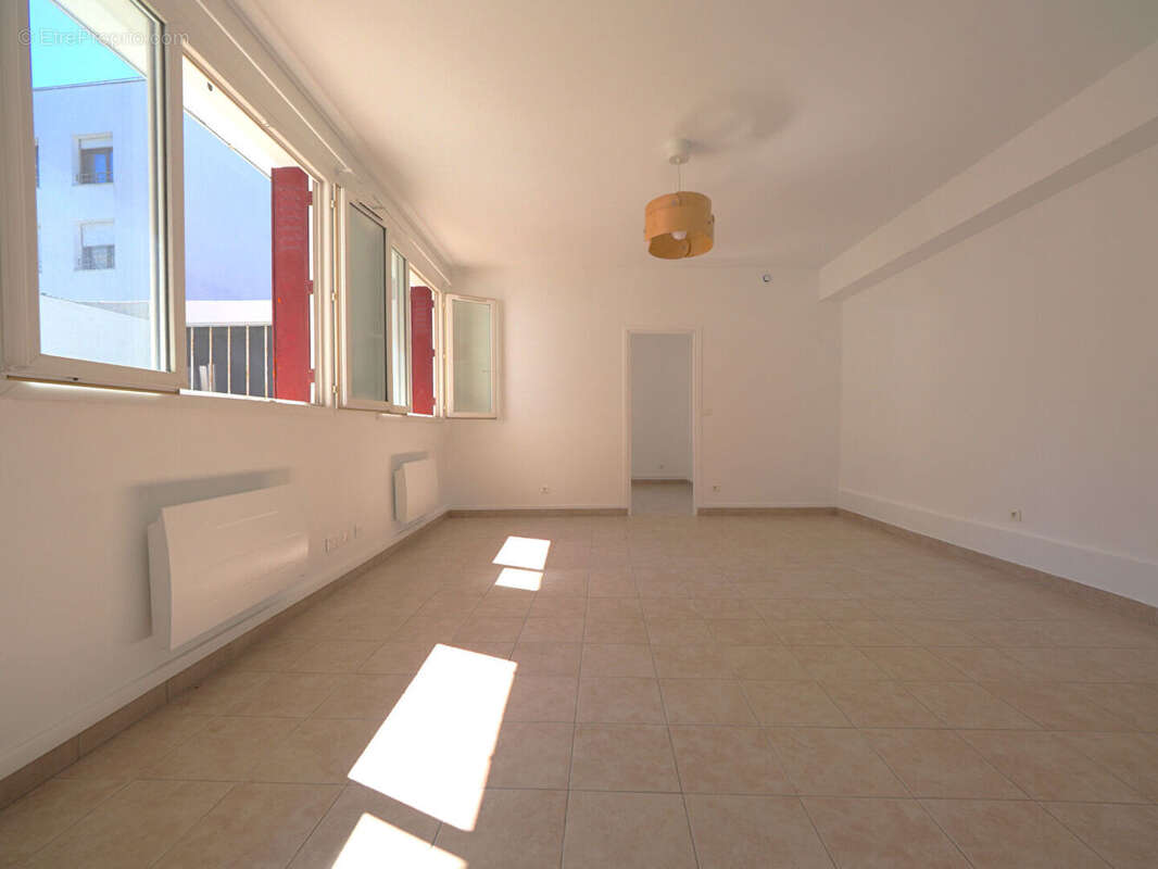 Appartement à ROMAINVILLE