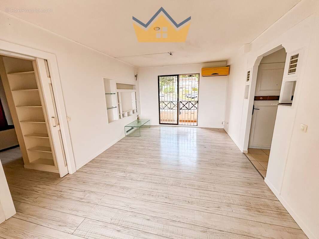Appartement à FORT-DE-FRANCE