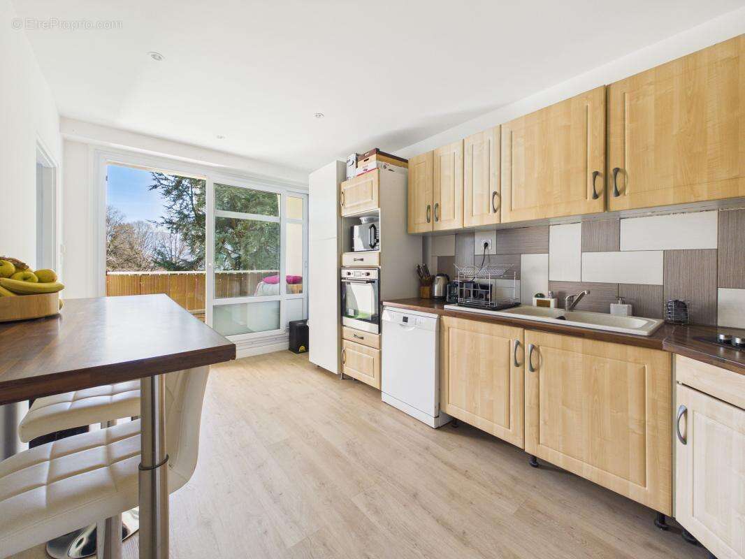 Appartement à COGNIN