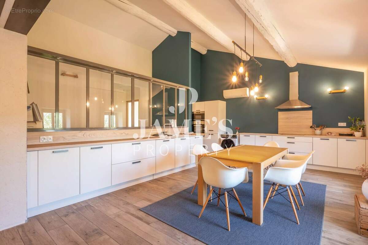 Appartement à SAINT-REMY-DE-PROVENCE