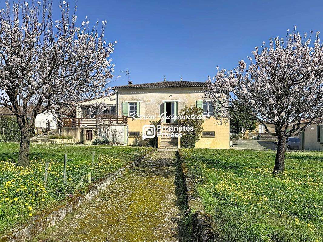 Maison à MONTAGNE