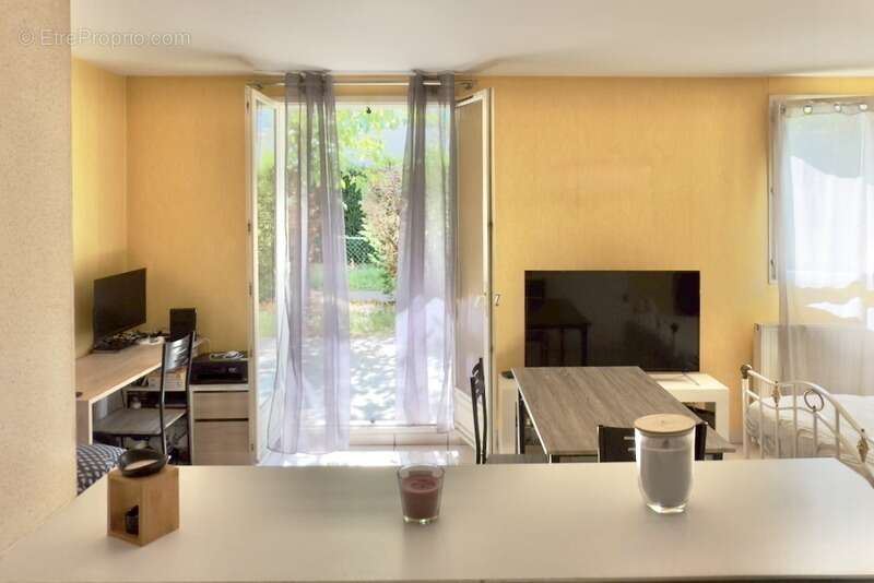 Appartement à vendre 1 pièces BRON (69) - photo 5