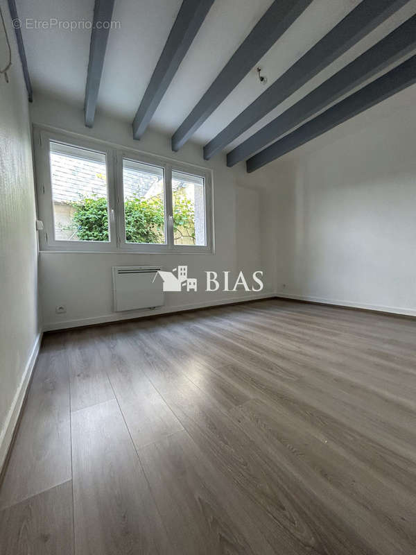 Appartement à PONT-L&#039;EVEQUE