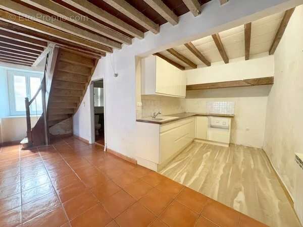 Maison 97 m² à La Motte-Saint-Martin  - photo 3