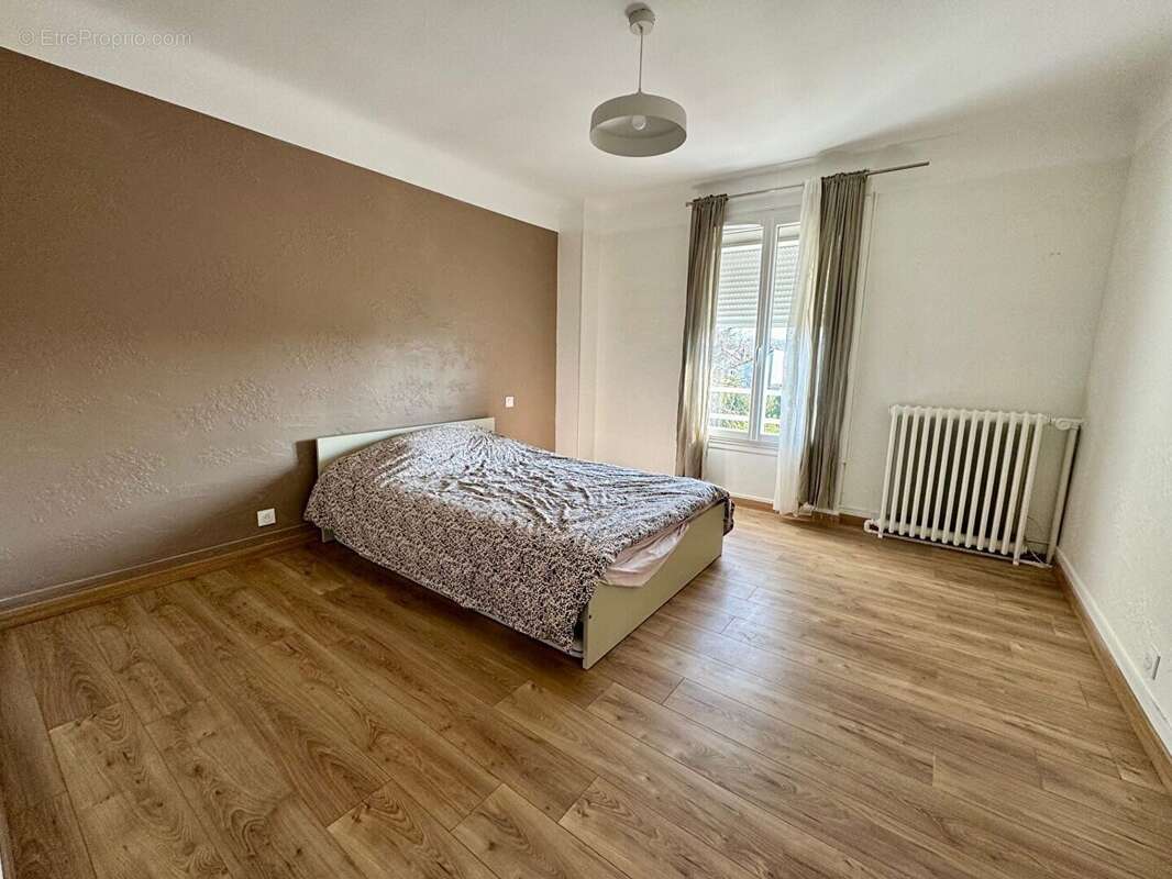 Maison à VILLENEUVE-SAINT-GEORGES