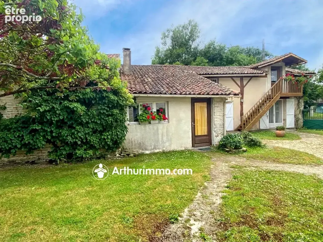 Vente Maison Villefollet(79170) 177 000ï¿œ - photo 4