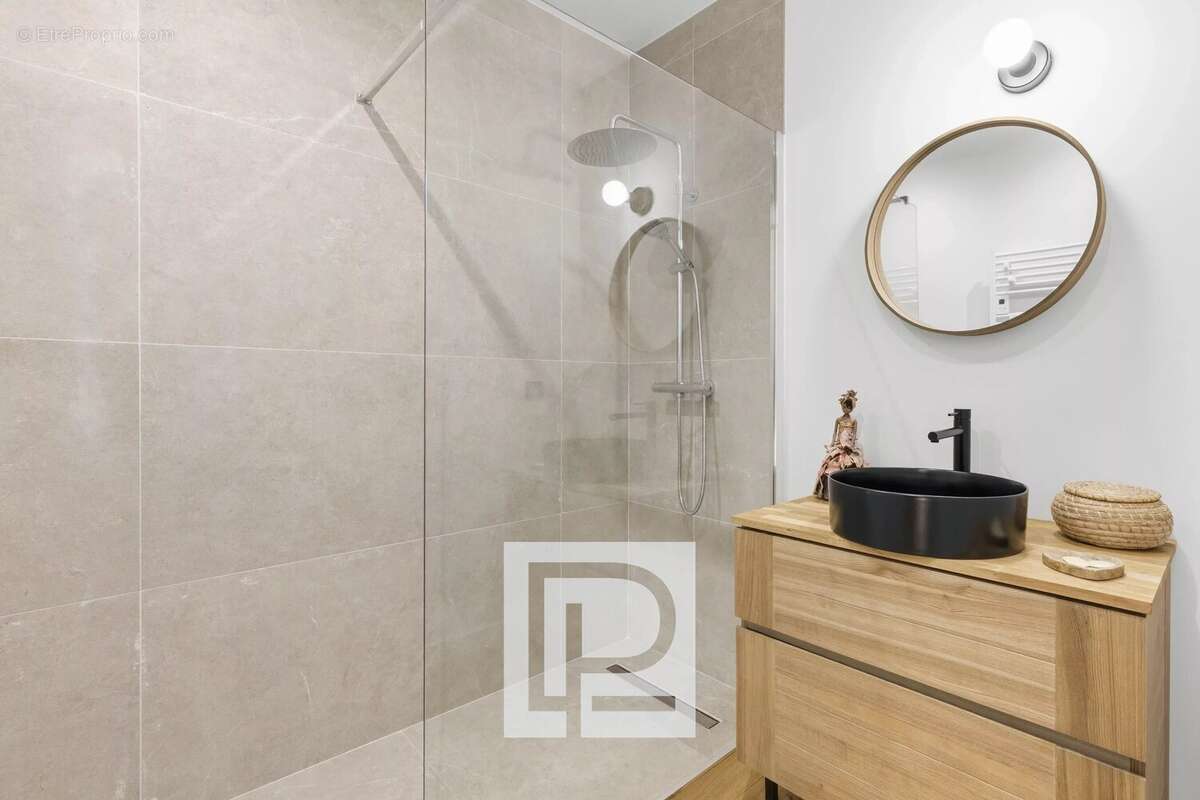 Appartement à MOUGINS