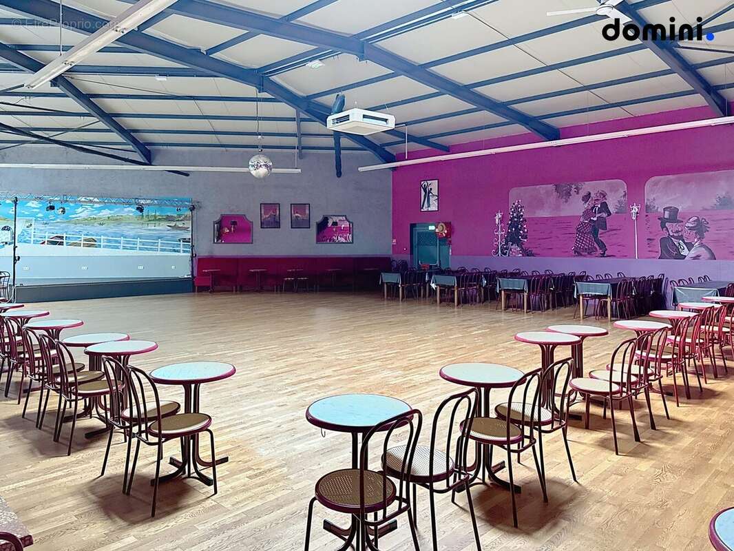 370 m² à Paray-Le-Monial  - photo 5