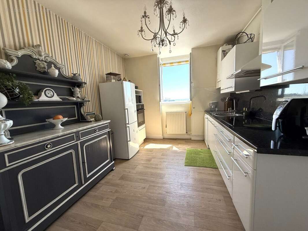 Appartement 65 m² à Le Havre  - photo 4
