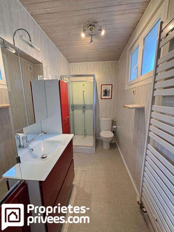 Maison à MEHUN-SUR-YEVRE