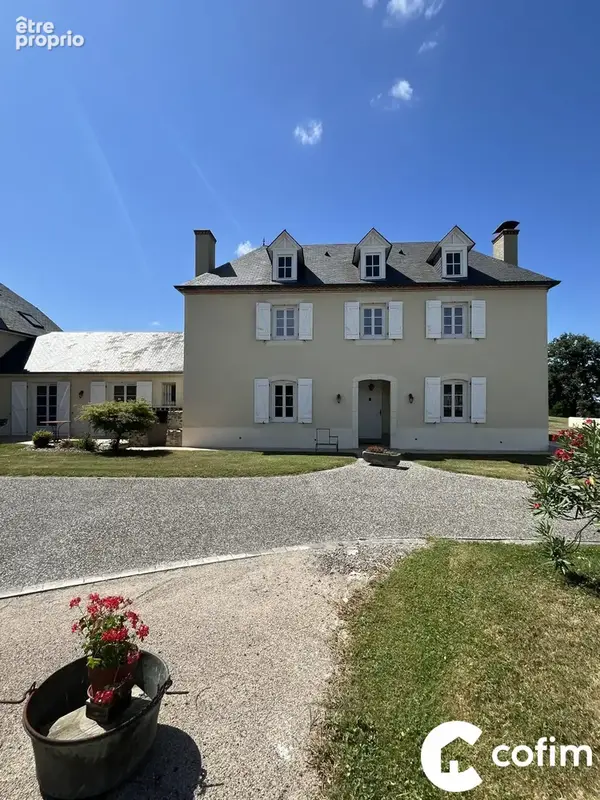 Maison 8 pièces 256 m² à vendre à Ousse (64320) - photo 4