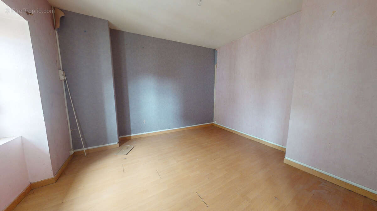 Appartement à YSSINGEAUX