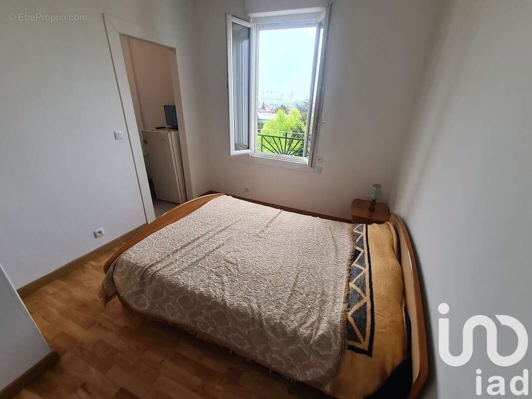 Photo 6 - Appartement à AUBERVILLIERS