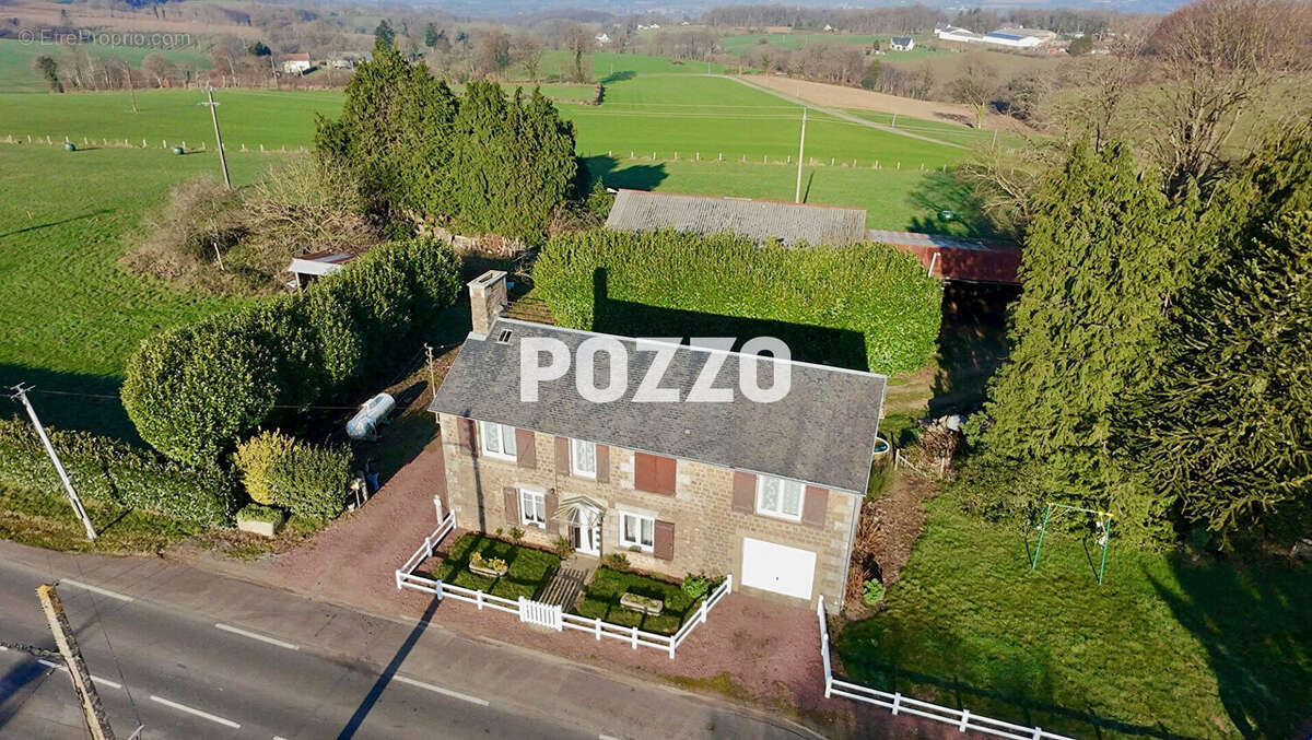 Maison à JUVIGNY-LE-TERTRE
