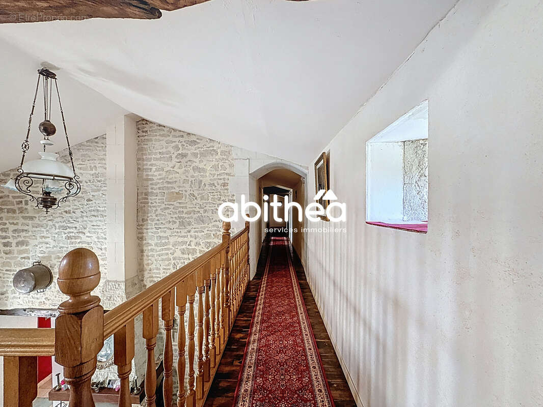 Maison à VILLEFAGNAN