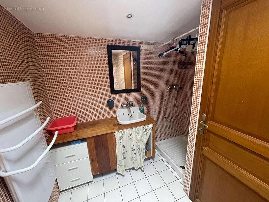Maison à FRESNAY-L'EVEQUE