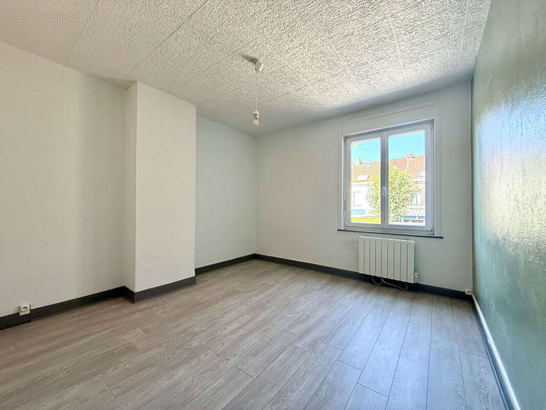 Maison MARCQ EN BAROEUL : 2 Chambres et Jardin - photo 6