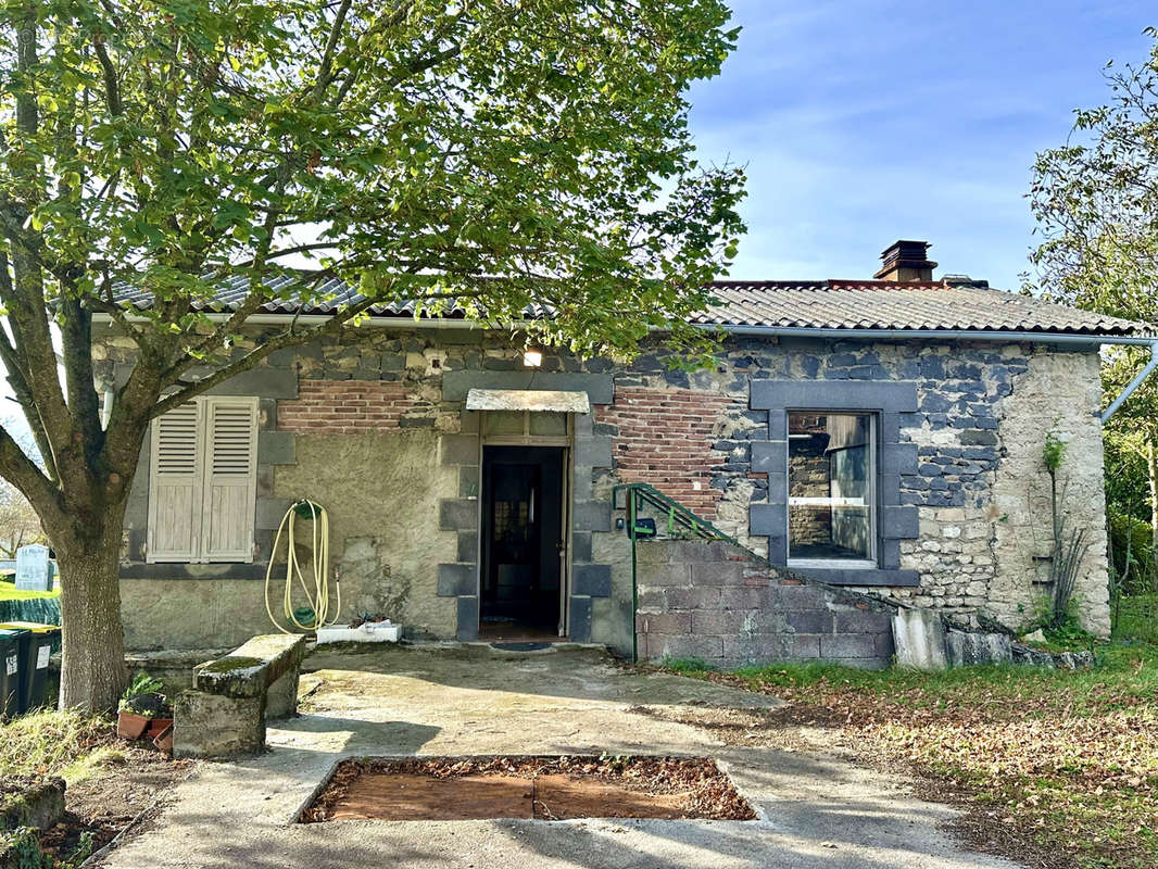 Maison à SAINT-ANDRE-LE-COQ