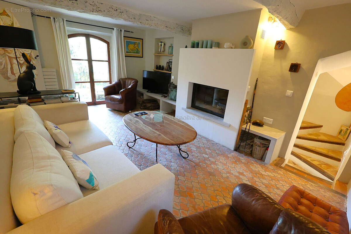 Maison à PEYMEINADE