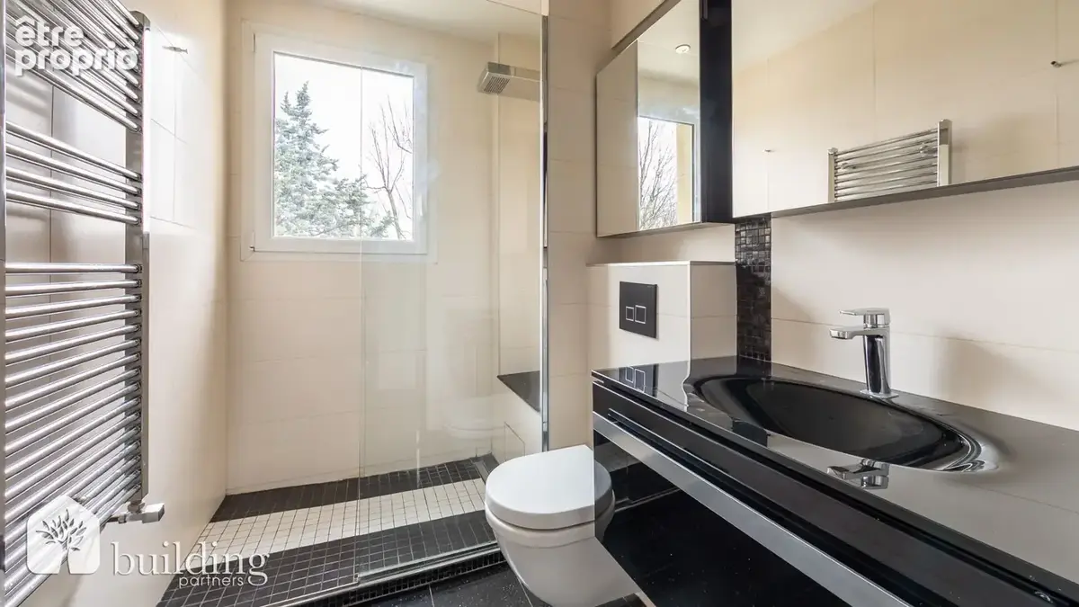 À vendre - Levallois-Perret Villiers - Appartement familial 6 pièces avec balcons de 159,37 m² - photo 13