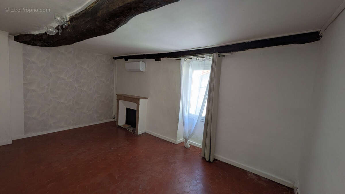 Maison à GONFARON