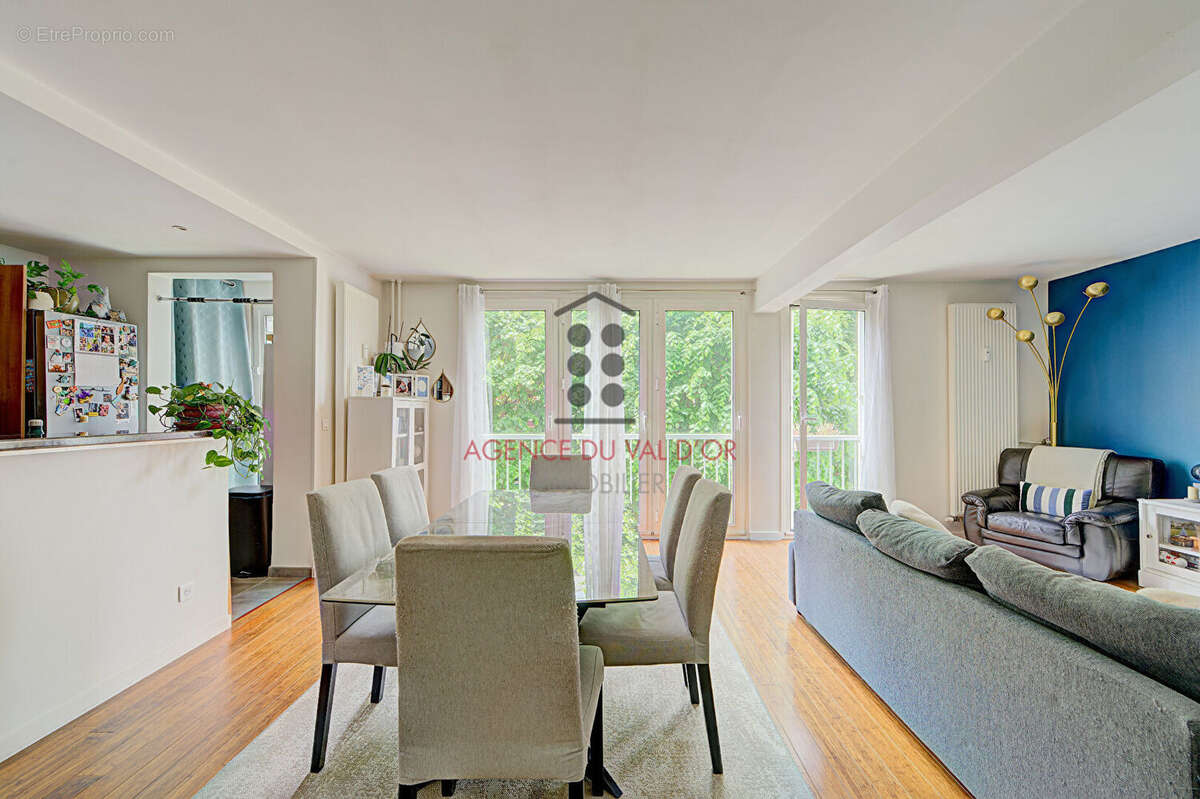 Appartement à RUEIL-MALMAISON