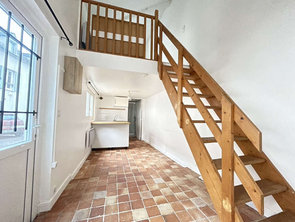 Appartement à COULOMMIERS