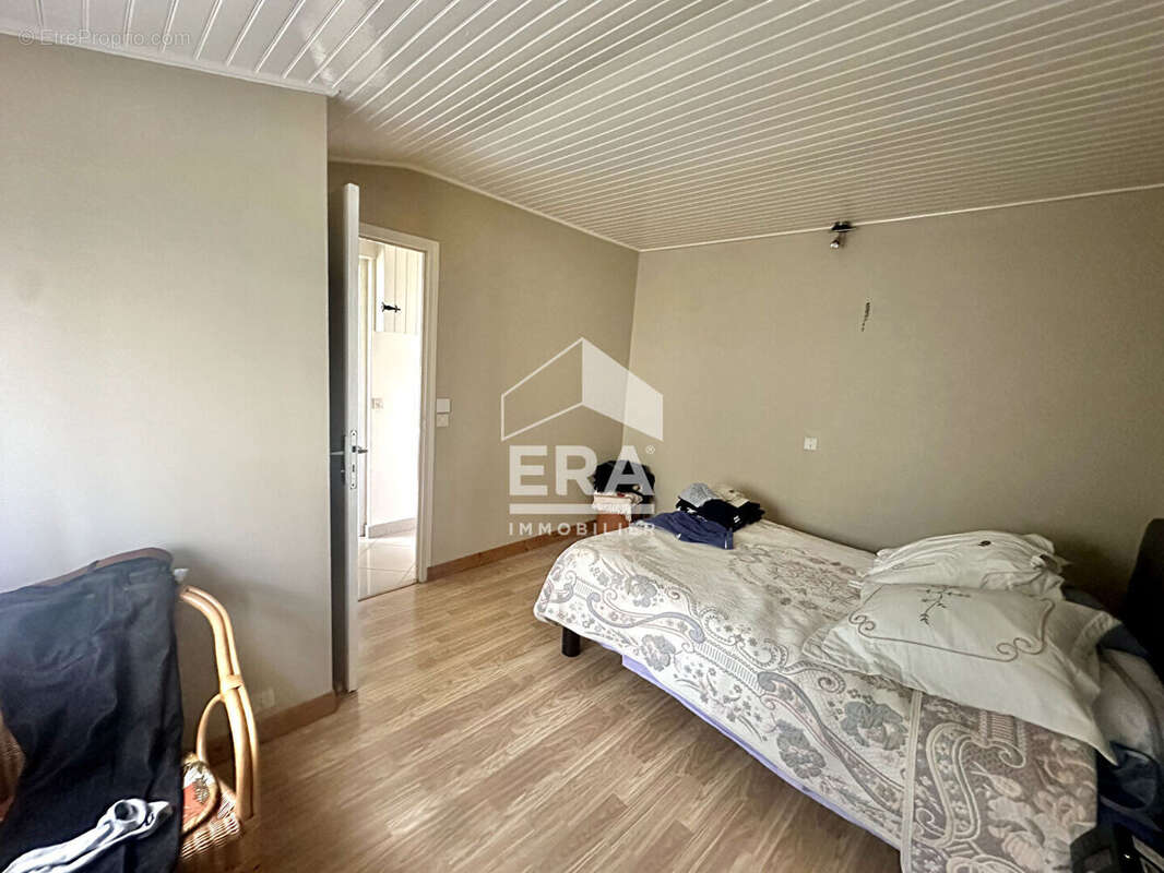 Maison à SARTROUVILLE