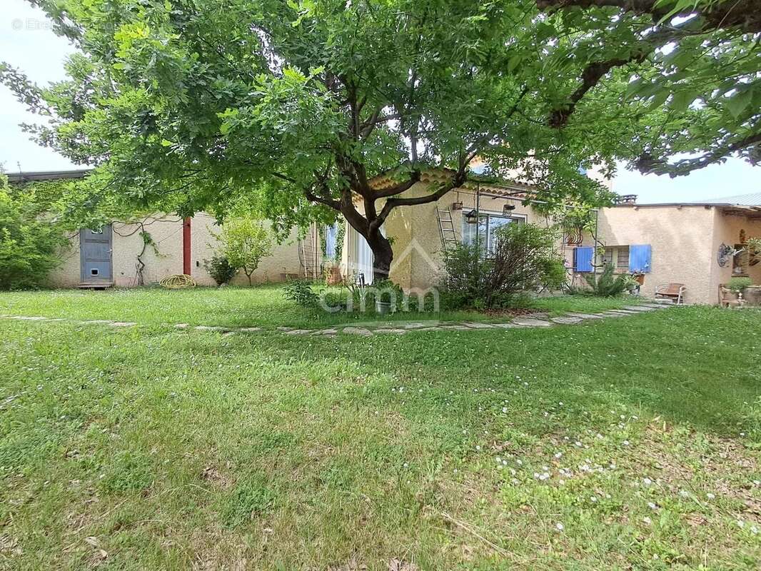 Maison à VILLENEUVE