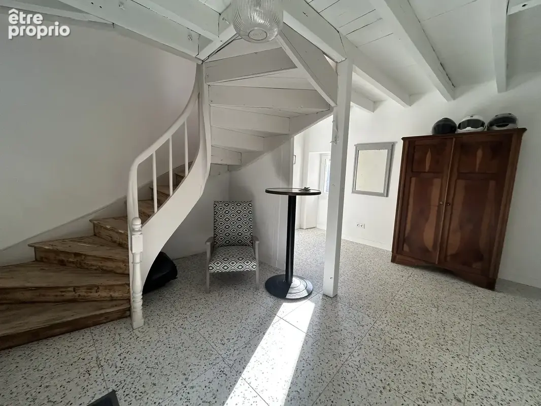 Maison pierre 140 m2 + cour + jardin et dependances - photo 5