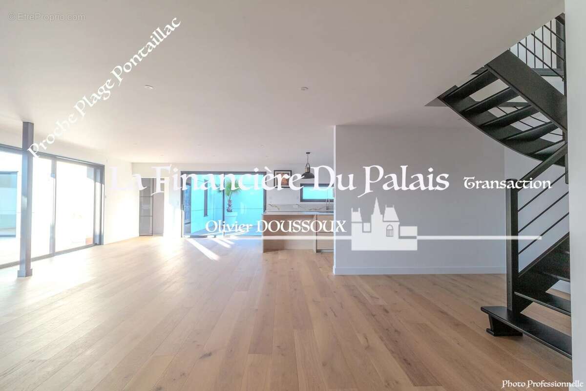 Maison à VAUX-SUR-MER