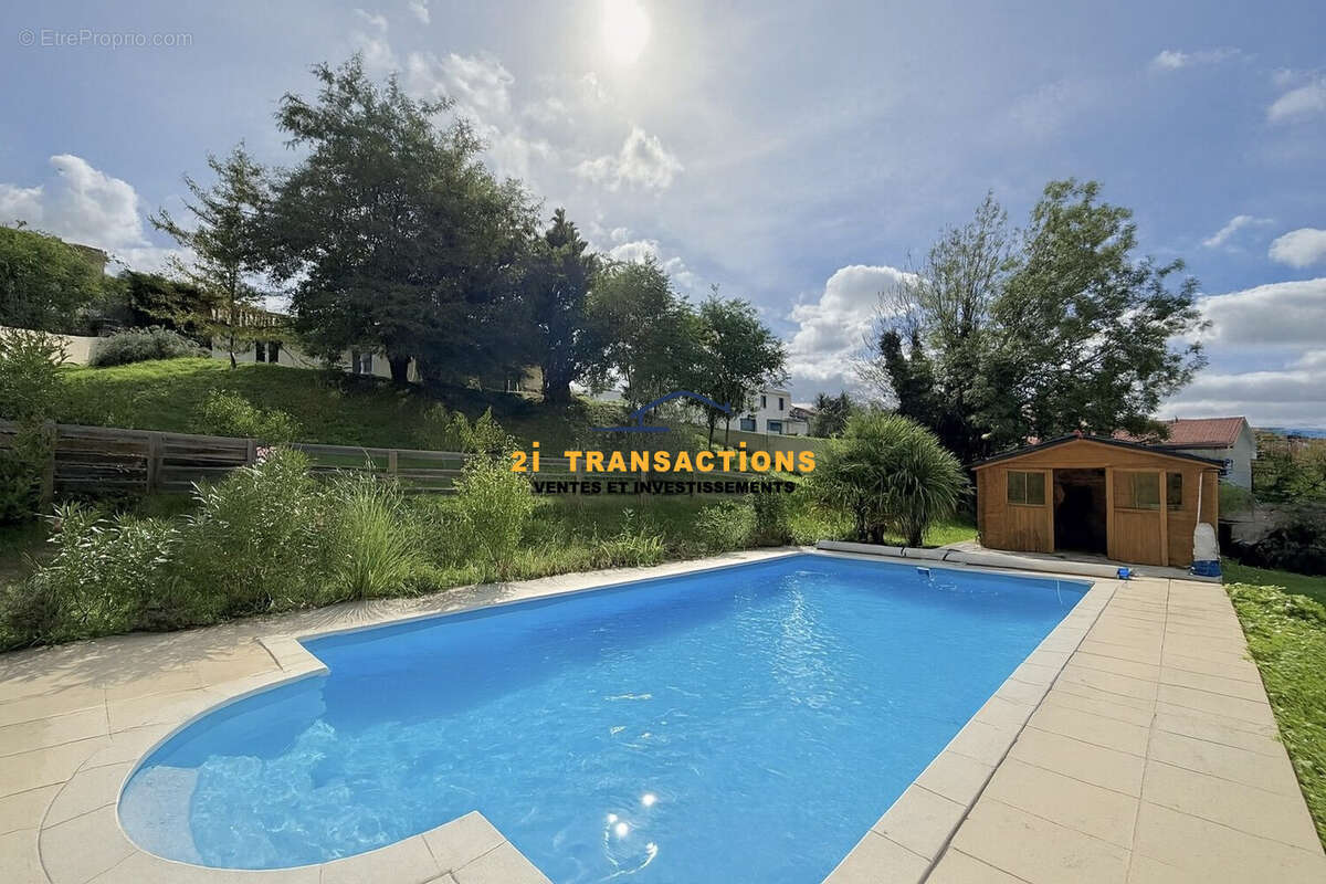 Maison à LA GRAND-CROIX