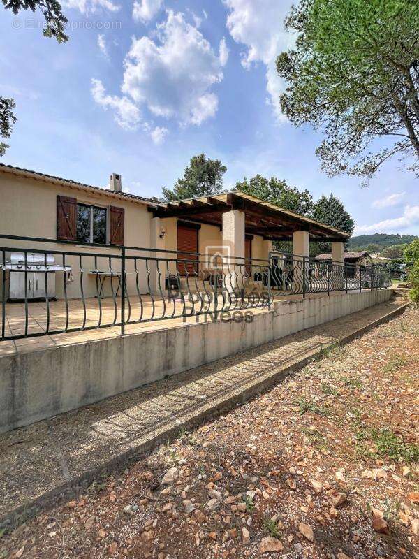 Maison à GAREOULT