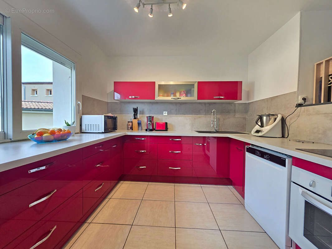 Maison à ROMANS-SUR-ISERE