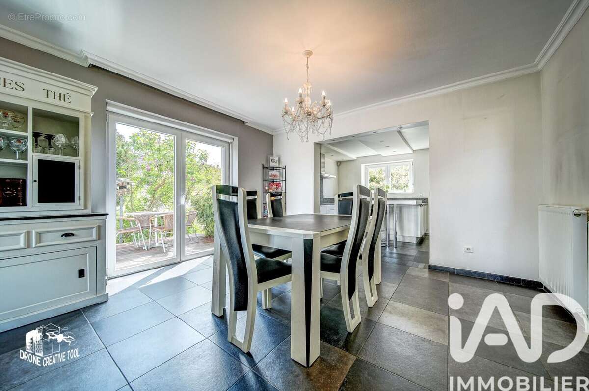 Maison 127 m² à Stuckange  - photo 4