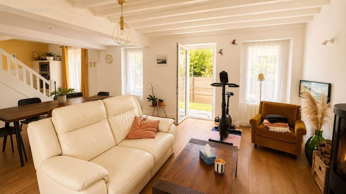 Maison 105 m² à Soliers  - photo 4