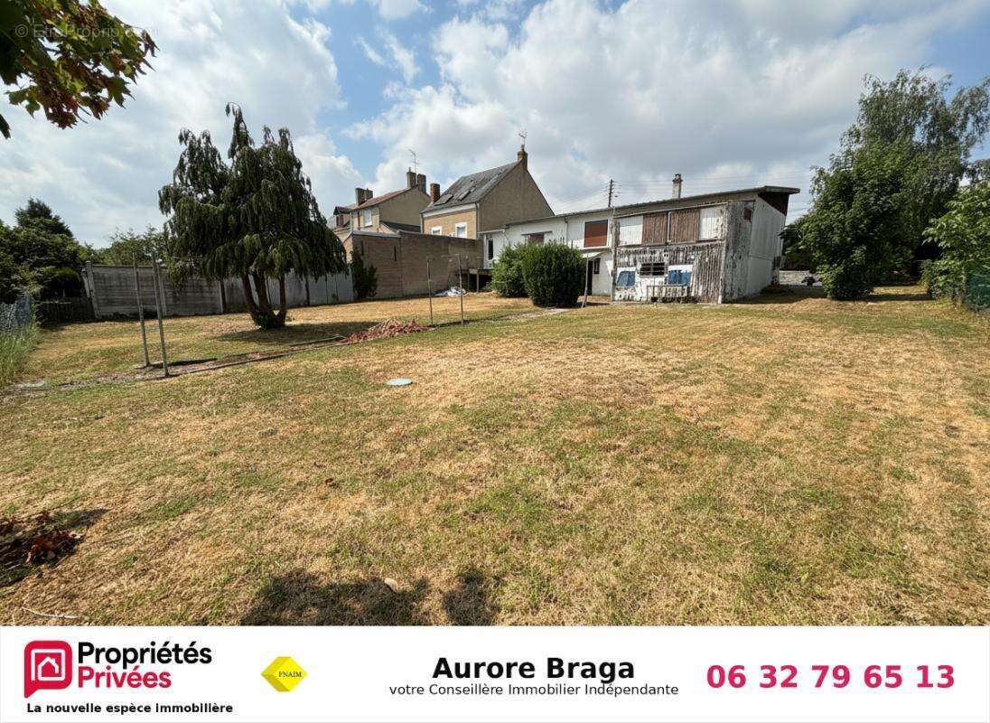 Maison MEHUN SUR YEVRE 5 pièces 110 m2 - photo 13