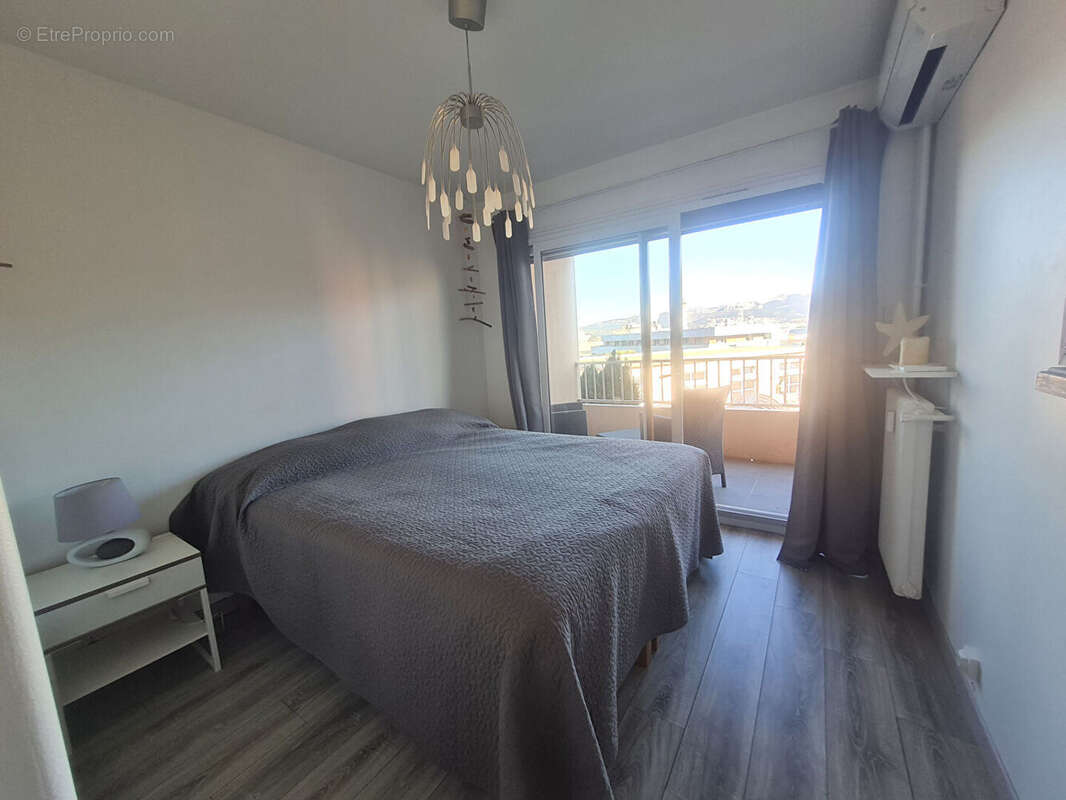 Appartement à SAINT-MANDRIER-SUR-MER
