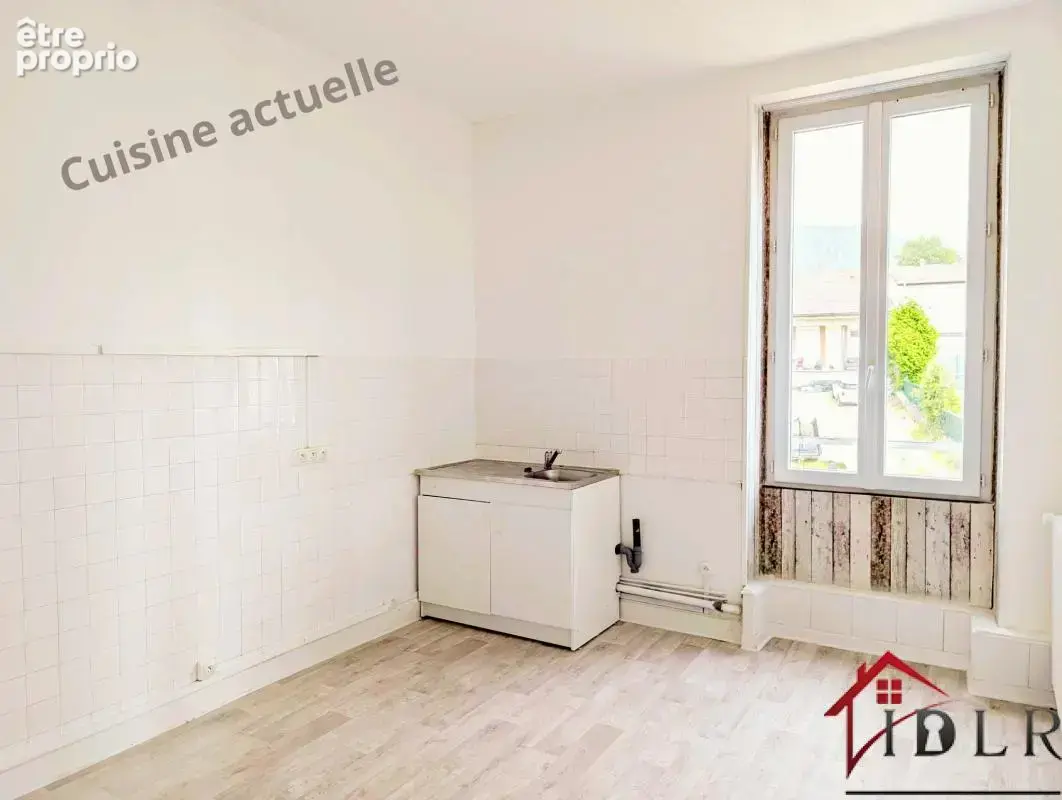 Appartement T3 lumineux   Oyonnax   72 m2 - photo 2