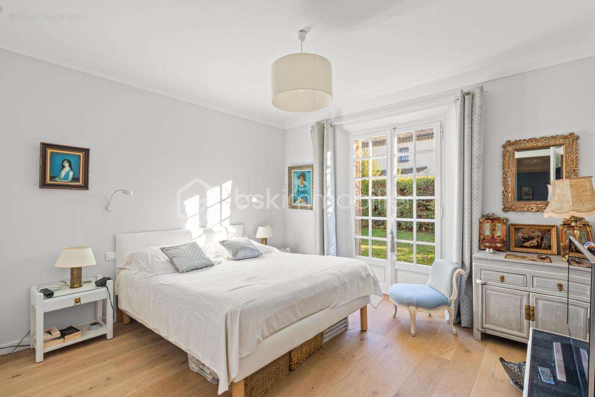 Maison à LA COLLE-SUR-LOUP