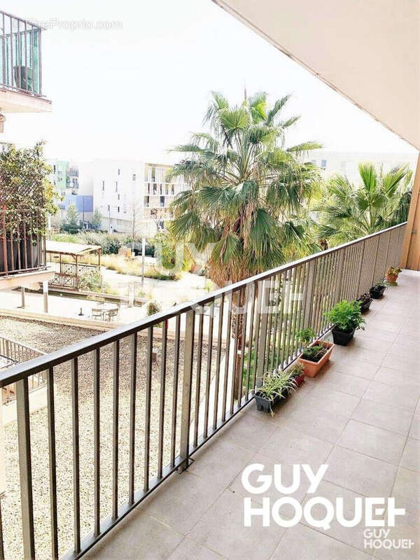 Appartement à JUVIGNAC