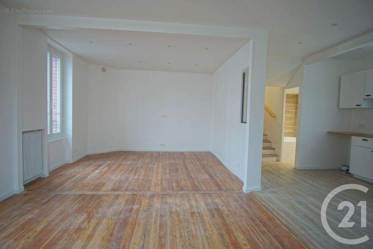 Maison à CHOISY-LE-ROI